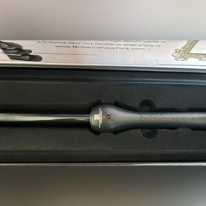 NIB ¾” Brilliance New York Curling Wand